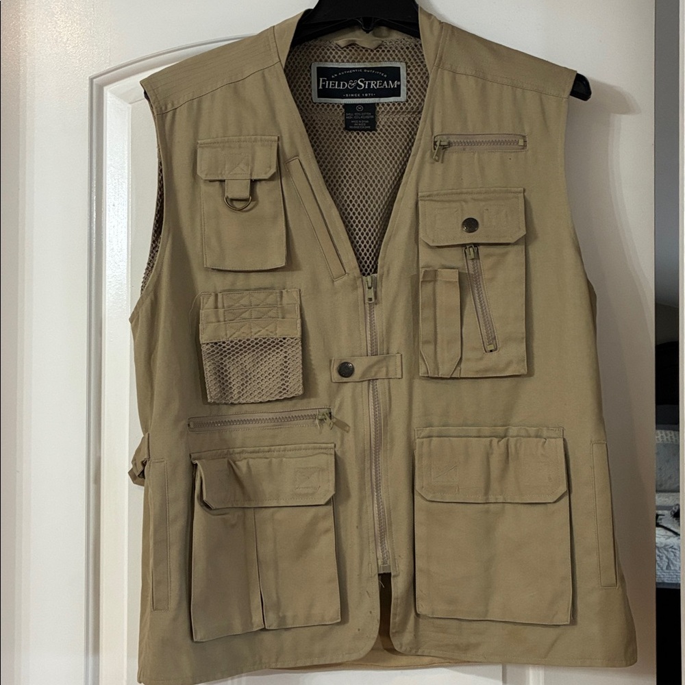 Field & Stream Tan Utility Vest